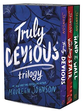 Truly Devious - Paperback boxset [ENCARGO: de 4 a 8 semanas en llegar]